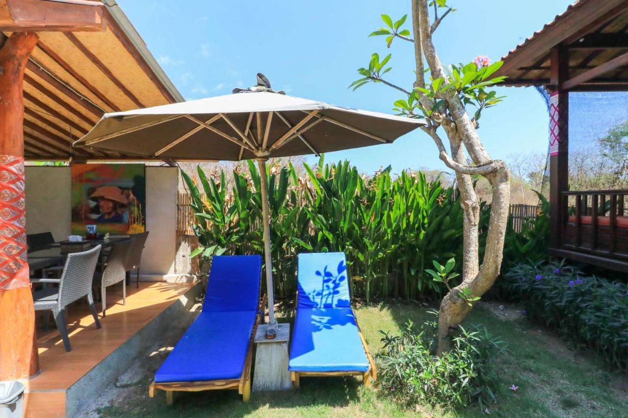 Uma Hostel Lembongan Esterno foto